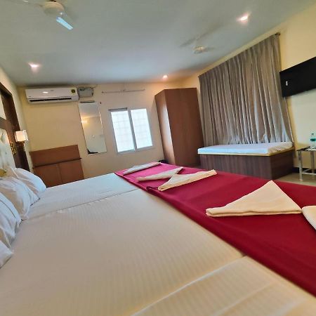 Hotel Comfort Kanchipuram Exterior photo